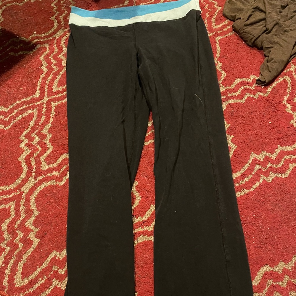 Hyba yoga pants
